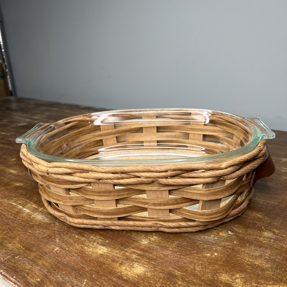 Pyrex Vtg 702 Basket with 1/4 in Wood Bottom and Leather Handles 11.5 x 8 Oval